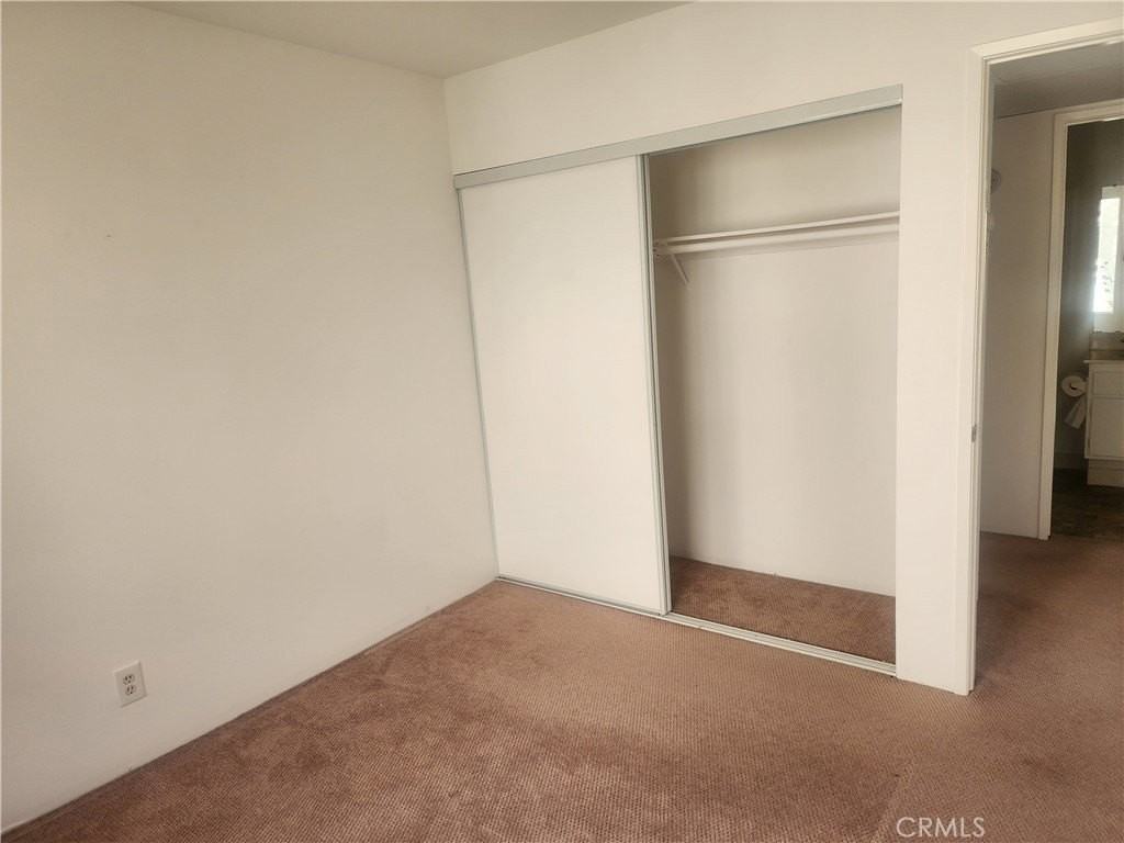 5202 Summertime Ln - Photo 5 of 15