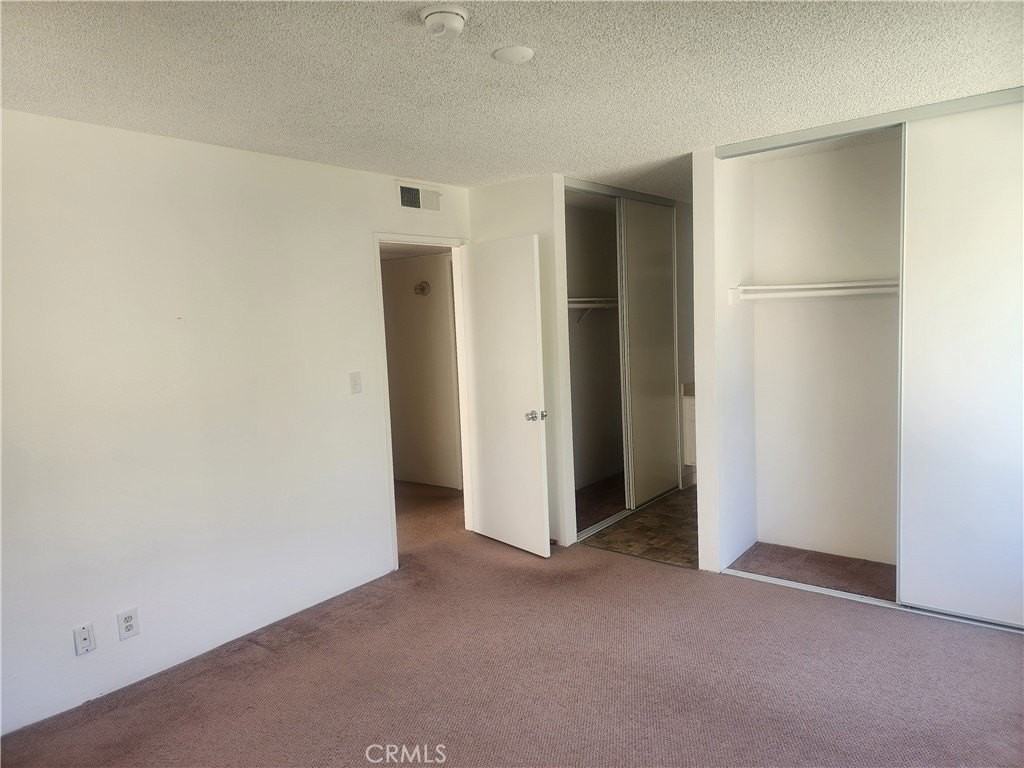 5202 Summertime Ln - Photo 6 of 15