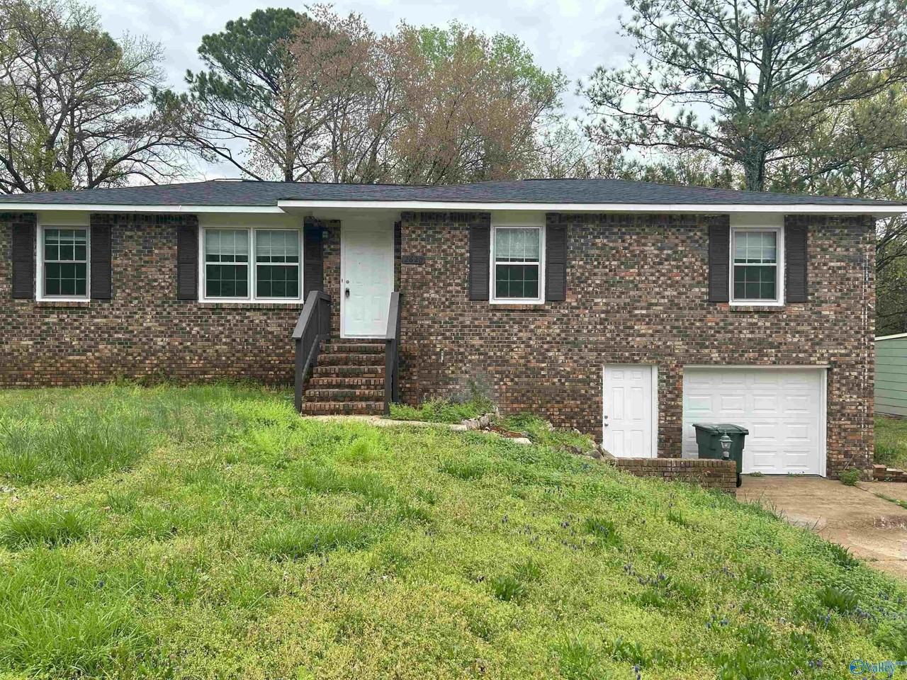 2620 Thornhill Rd Nw