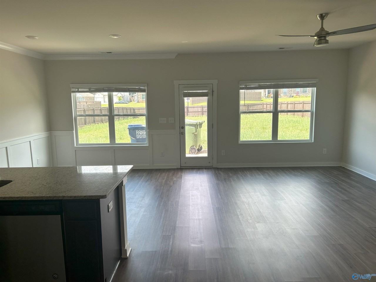 3222 Northfield Ln - Photo 4 of 15