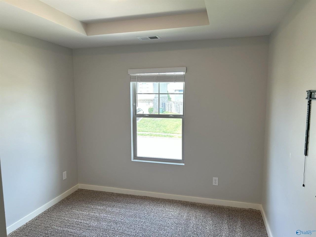 26106 Valley Ridge Rd - Photo 6 of 11