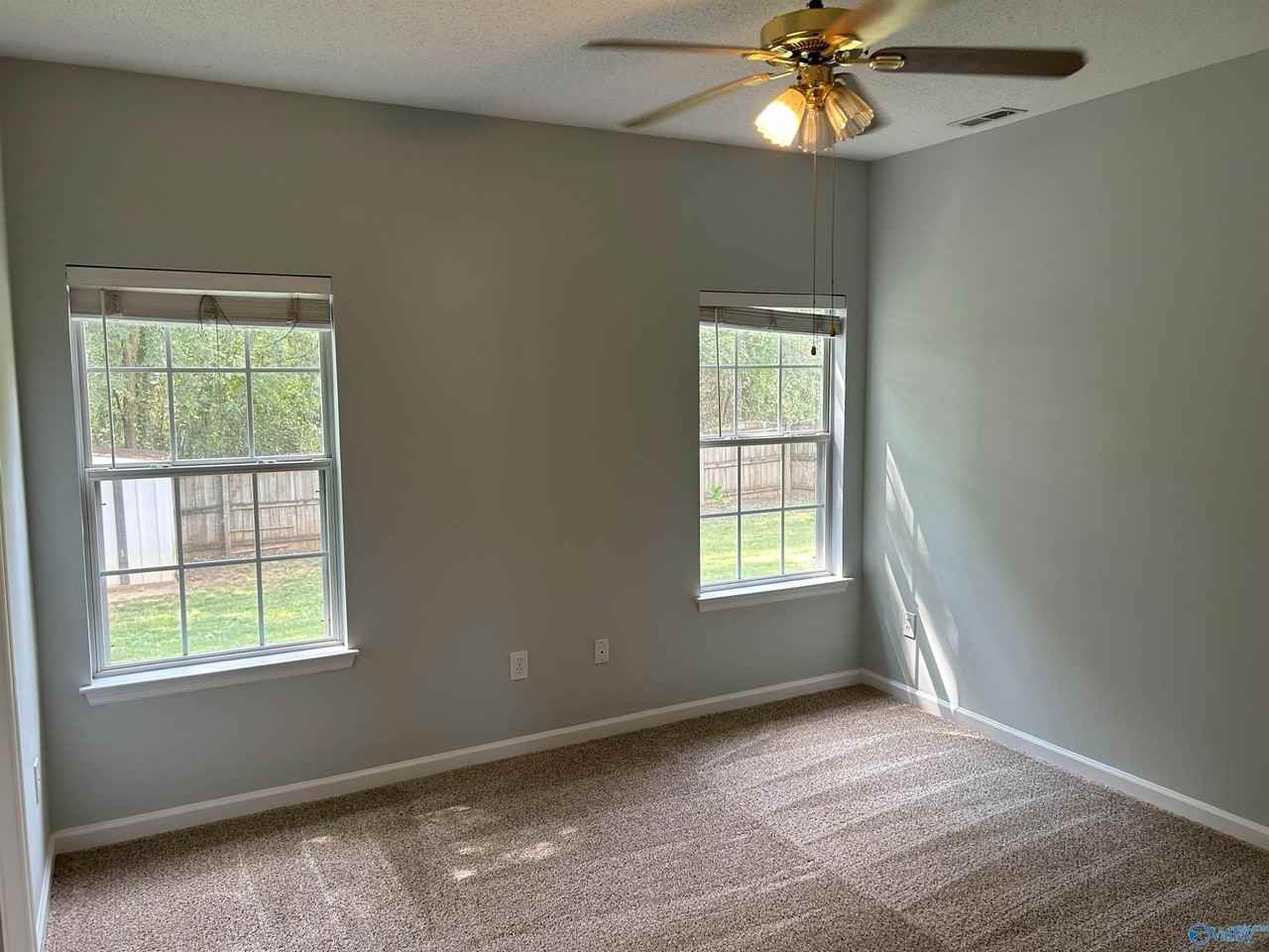 225 Postwood Ct - Photo 4 of 14