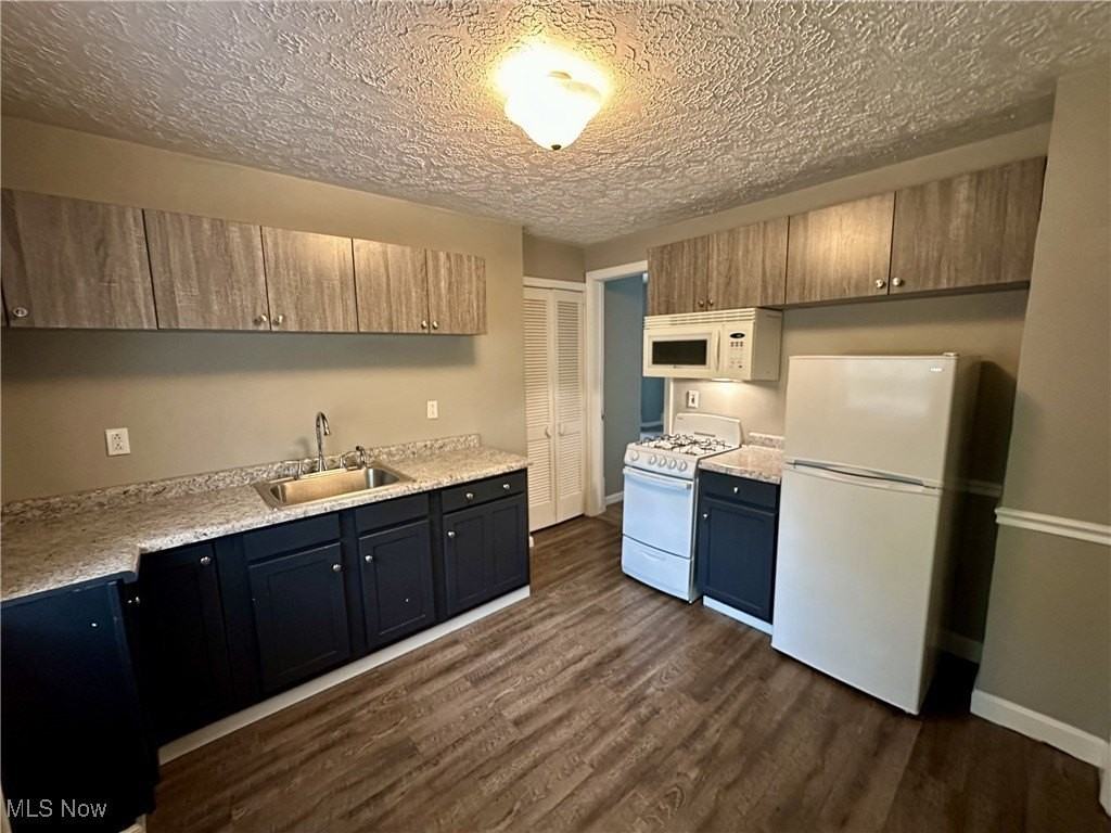 132 Beck Ave Unit 5 #5 - Photo 3 of 6