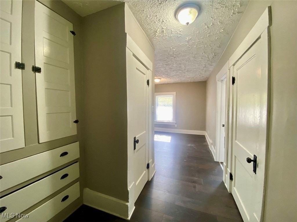 999 W Exchange St Unit 2 #2 - Photo 2 of 8