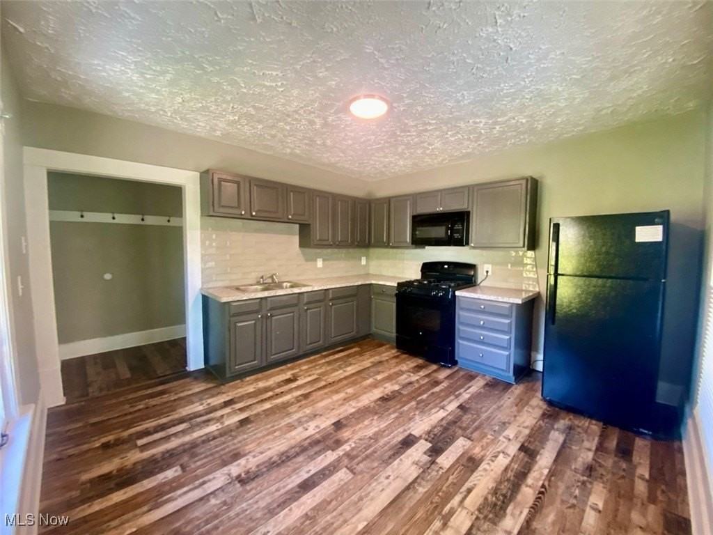 999 W Exchange St Unit 2 #2 - Photo 3 of 8