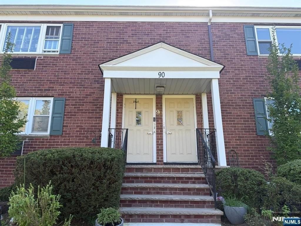 90C Franklin 90C - Photo 2 of 22