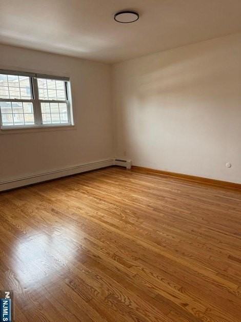 220 Jersey Ave - Photo 3 of 13