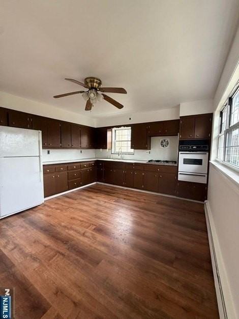 220 Jersey Ave - Photo 4 of 13