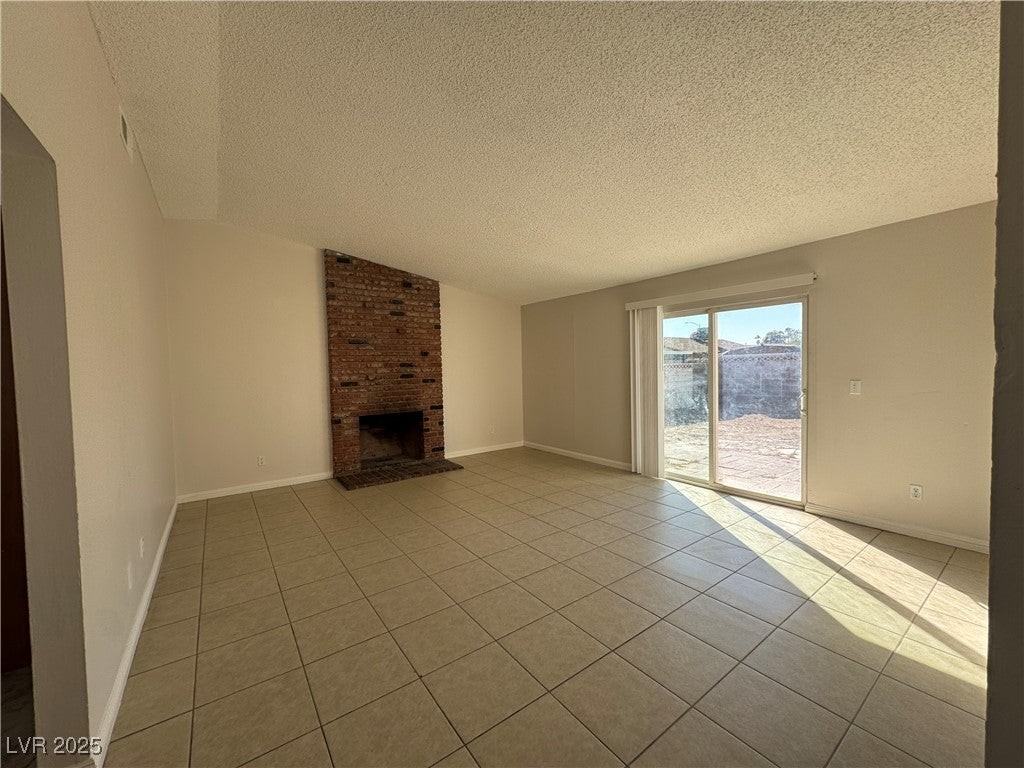 4155 Delling Circle - Photo 5 of 35