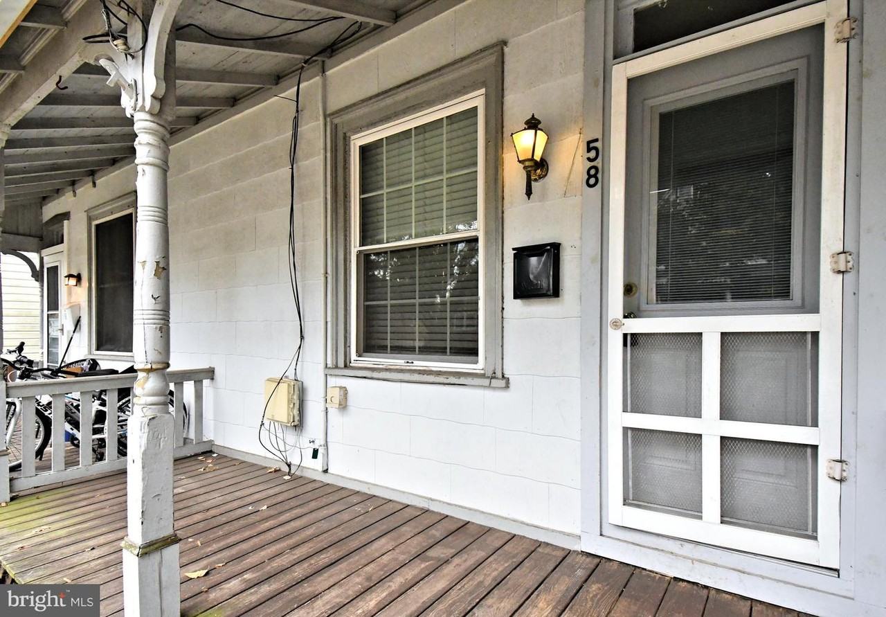 58 Pennsylvania Avenue - Photo 3 of 36