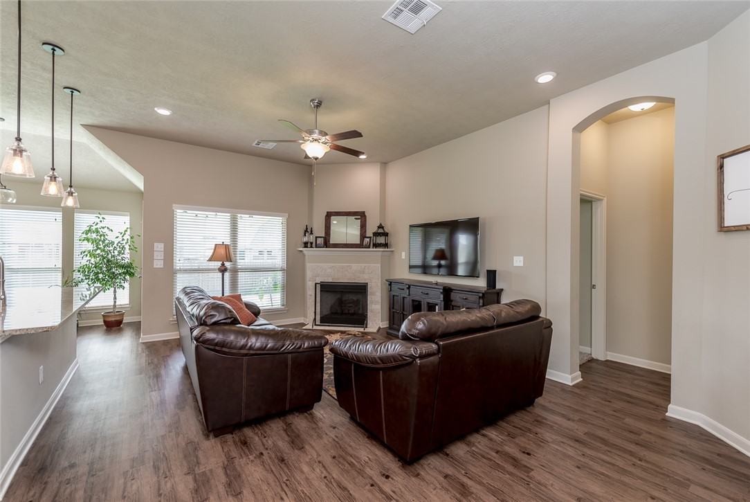 4145 Shallow Creek Loop - Photo 2 of 12