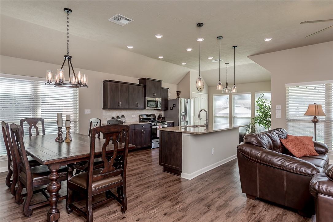 4145 Shallow Creek Loop - Photo 3 of 12