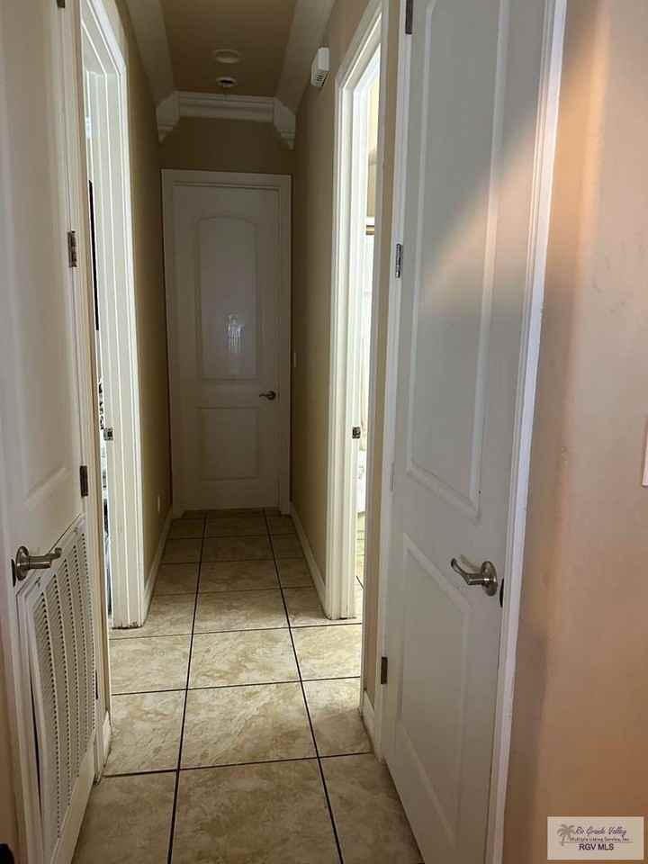 102 W Aries Dr Unit A - Photo 6 of 12