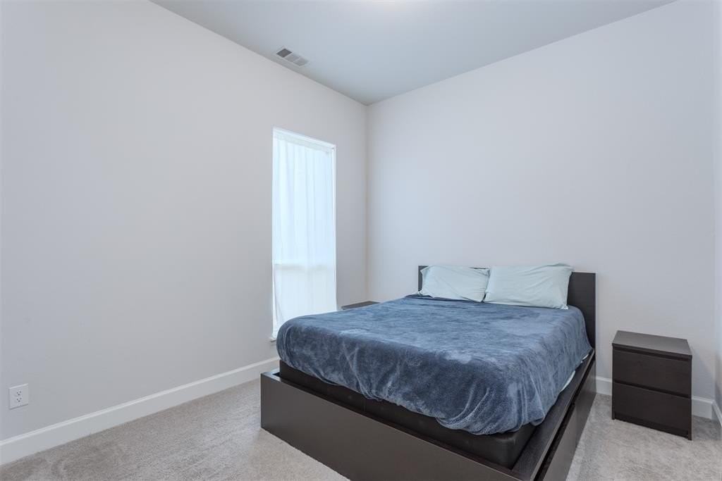 9110 Copperhead Rd - Photo 5 of 35