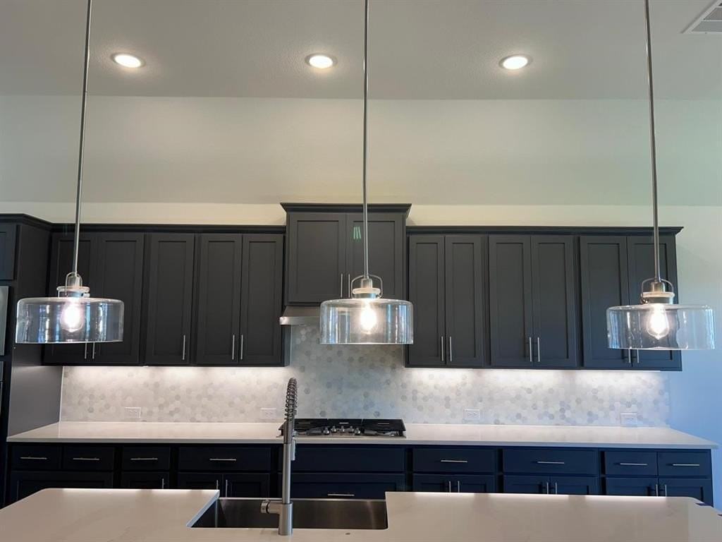 2904 Middleton Dr - Photo 5 of 20