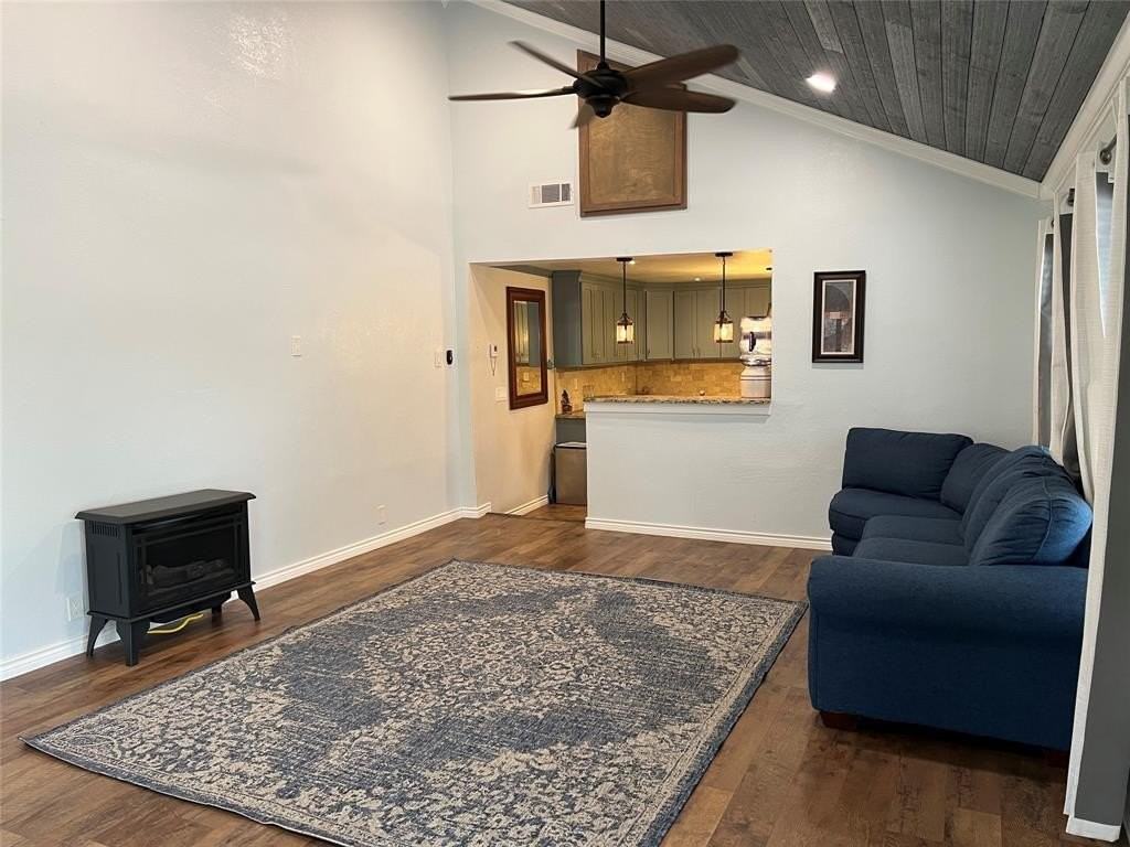 7489 Red Bud Ln - Photo 4 of 15