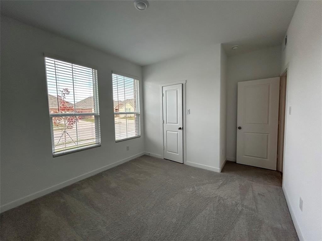 525 Hackney Dr - Photo 5 of 20