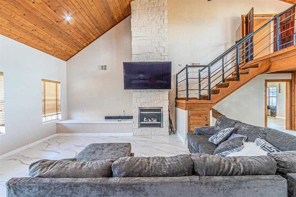 6840 Fm 424 - Photo 7 of 40