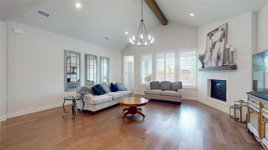 2912 Seattle Slew Dr - Photo 7 of 40