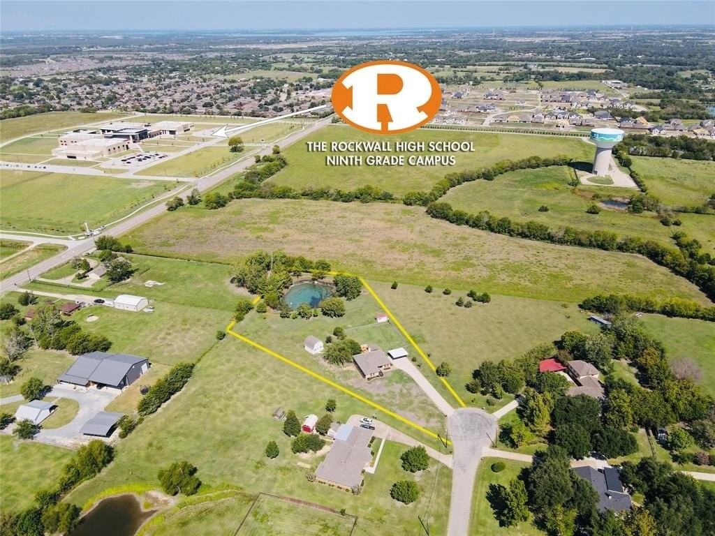 90 Orchard Ln - Photo 2 of 40