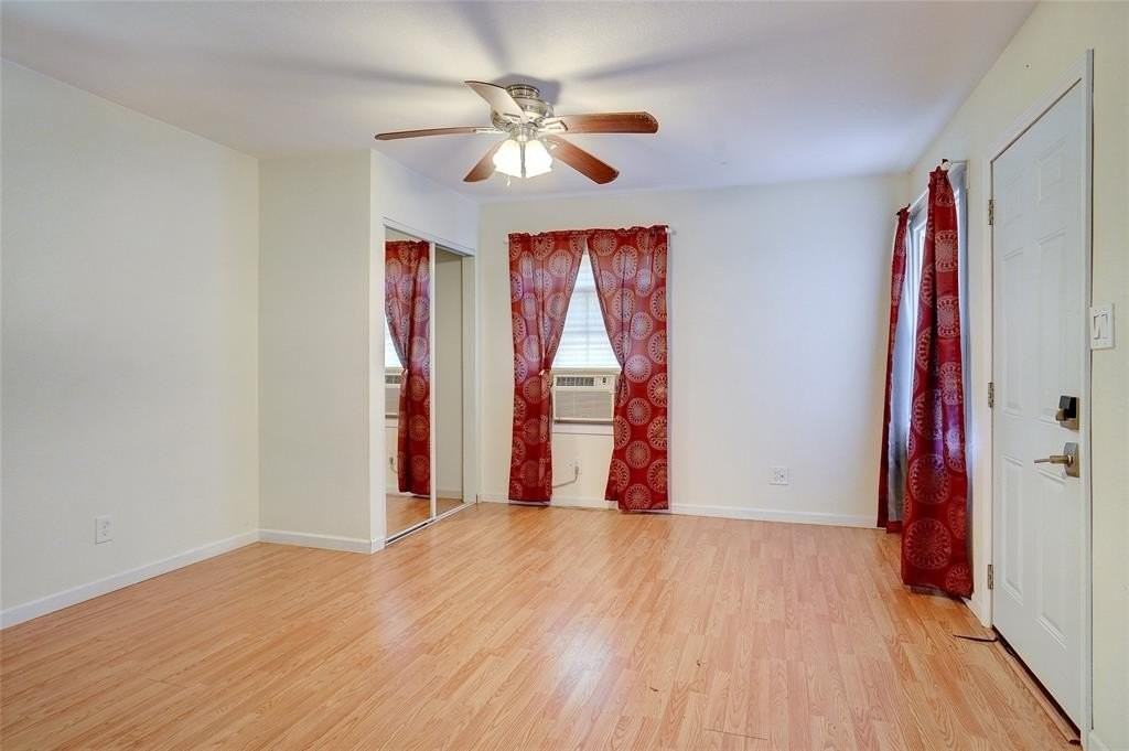 1402 W Congress St - Photo 4 of 14