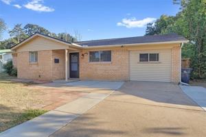 featured image of 2210 Sycamore Dr