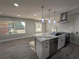 330 La Salle Dr - Photo 1 of 1