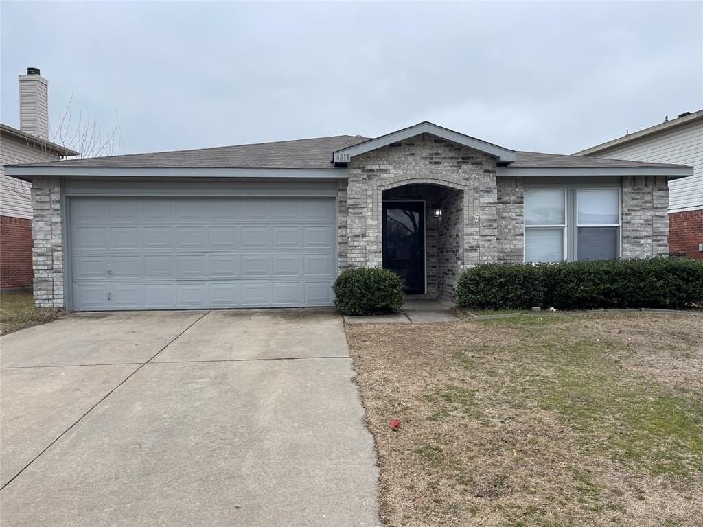 4611 Wedgewood Dr - Photo 2 of 23