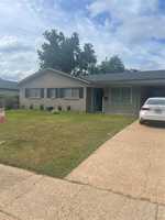 featured image of 4000 Ella St