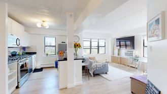 300 W 110th St #11E - Photo 1 of 1