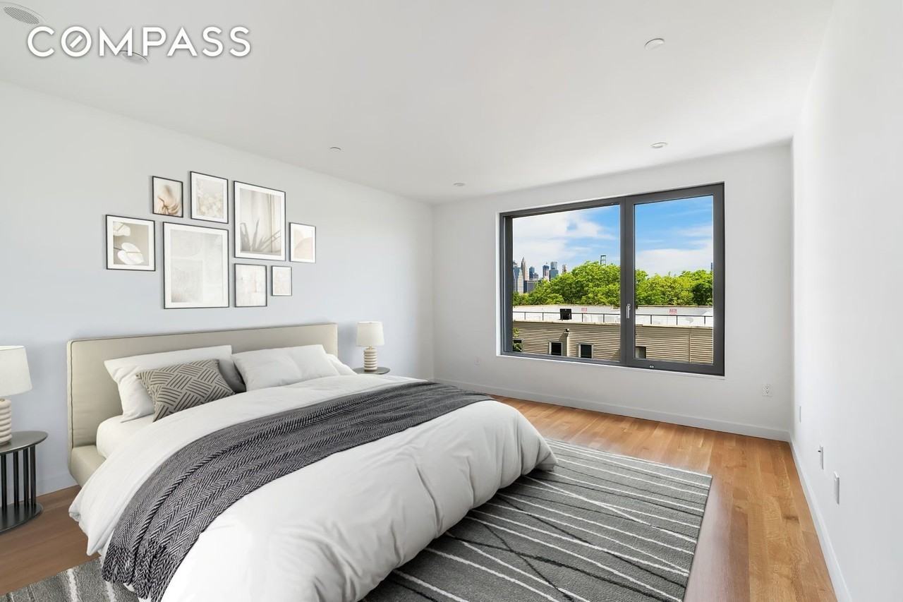 33 Carroll St #FRN - Photo 7 of 14