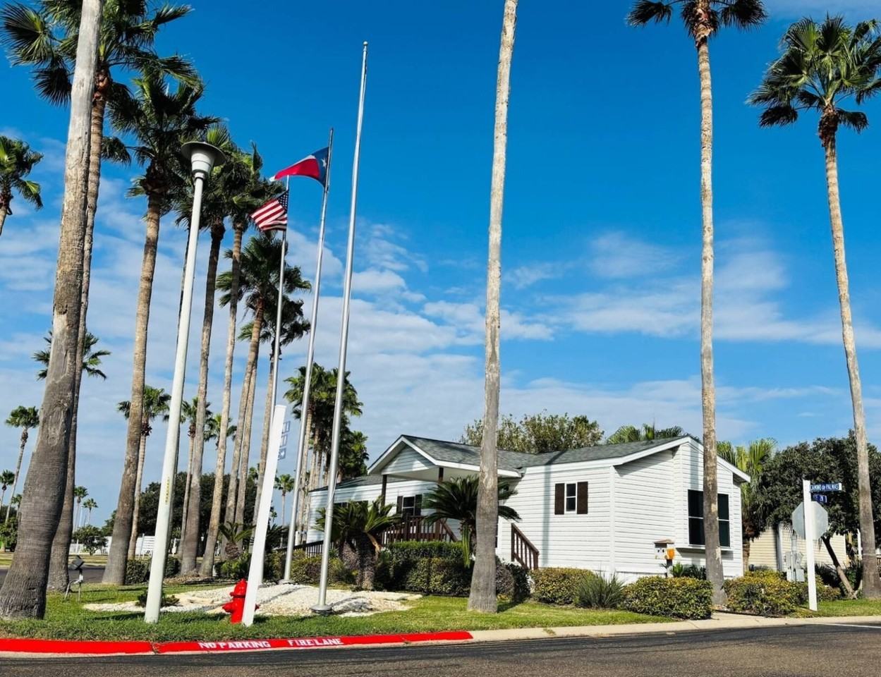 489 Yolanda St - Photo 2 of 19