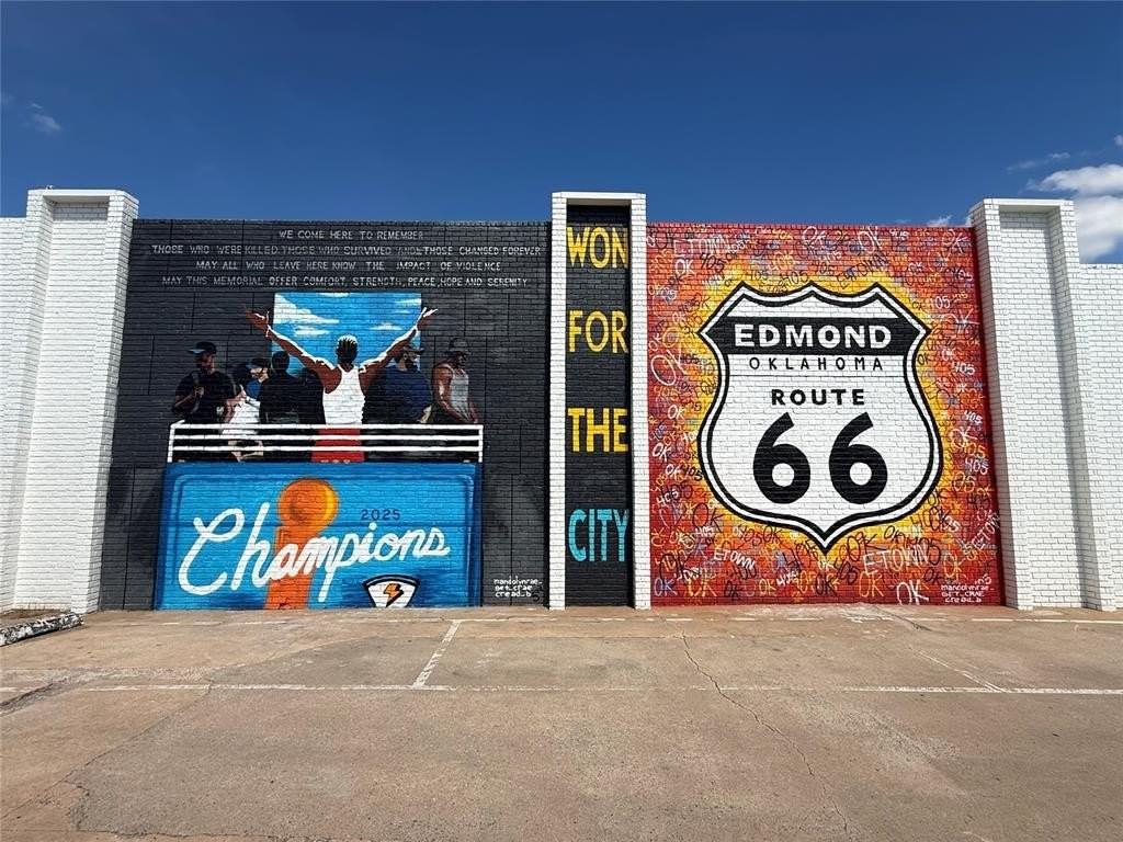 116 S Broadway - Photo 3 of 12