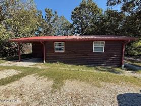 6273 Gateway Dr - Photo 1 of 1
