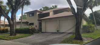 1800 Ne 39th Ct #1001 - Photo 1 of 1