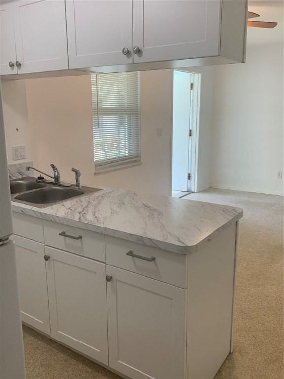 706 19th St Apt 5 #5 - Photo 5 of 13