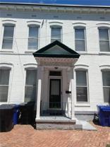 416 Queen St - Photo 1 of 1