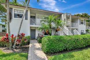 11 Southport Ln #A - Photo 1 of 1