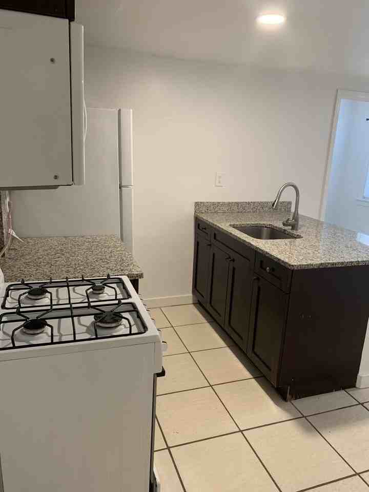 4561 Lake Ave #9 - Photo 4 of 15