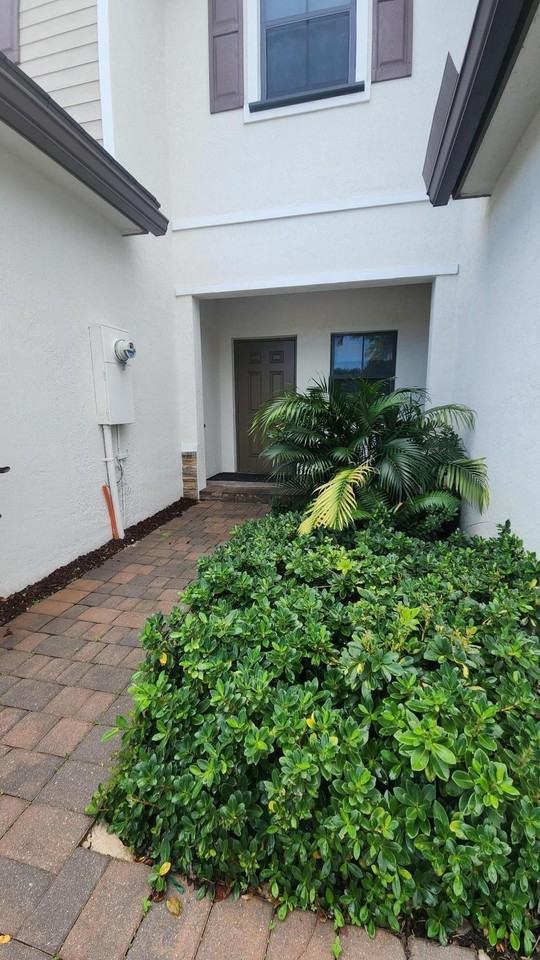 6002 Clydesdale Ct - Photo 3 of 28