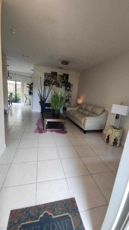 6002 Clydesdale Ct - Photo 5 of 28