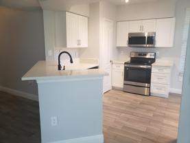 909 Belmont Pl #909 - Photo 1 of 1