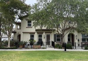 426 Avenida De La Luna - Photo 1 of 1
