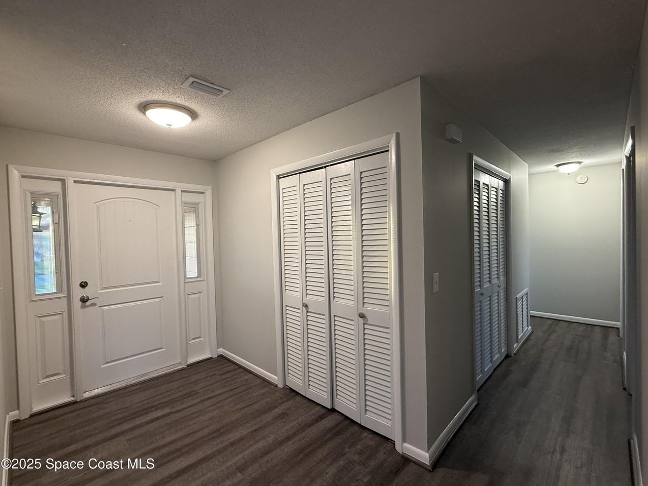 1170 Molakai Drive - Photo 2 of 14