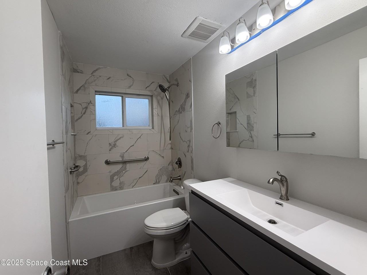 1170 Molakai Drive - Photo 7 of 14