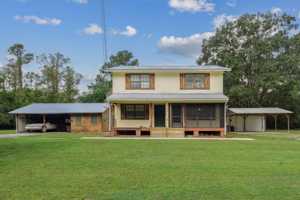 featured image of 103 Douglas Rd #B