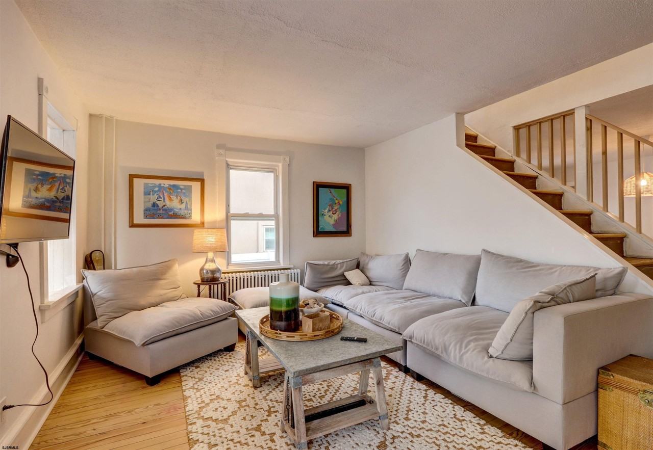 22 S Decatur Ave - Photo 4 of 28