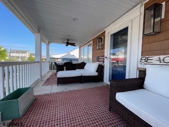 304 N Lancaster Ave - Photo 3 of 21