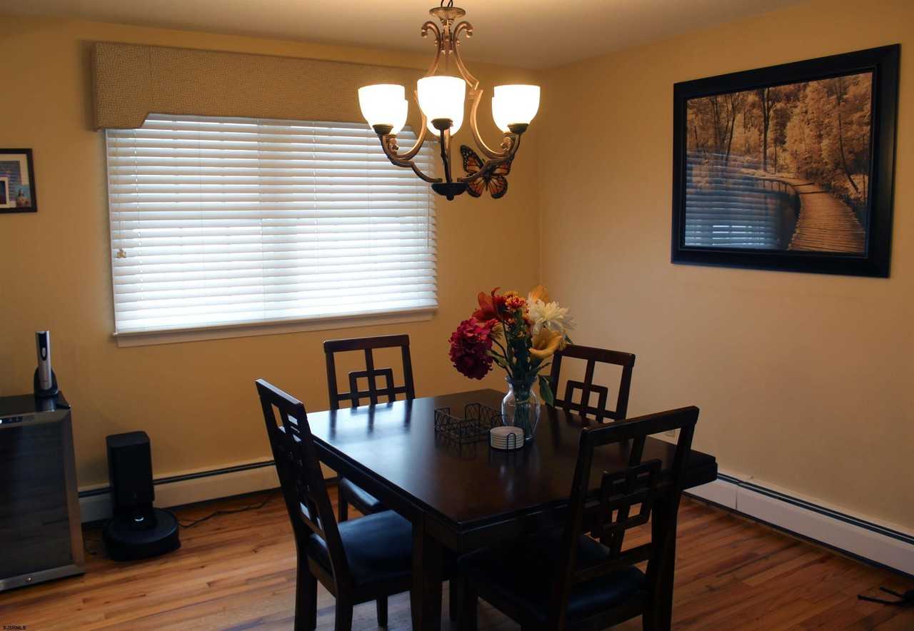 7117 Monmouth Ave - Photo 3 of 14