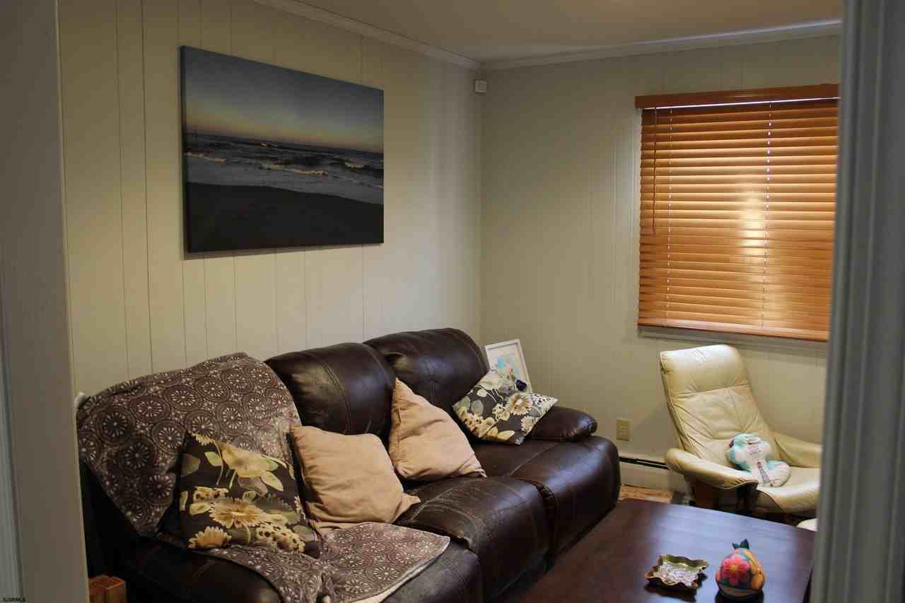 7117 Monmouth Ave - Photo 6 of 14